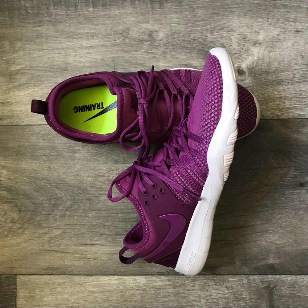 maroon /purple nike training shoes
